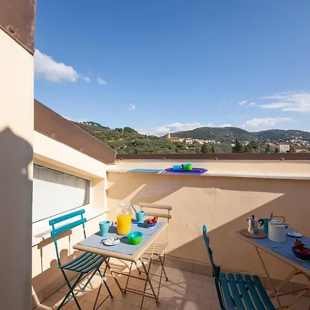 Nice In W/ 2 Bedrooms דירה *