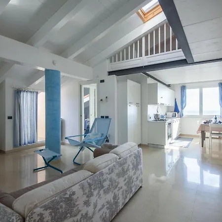 Nice In W/ 2 Bedrooms דירה
