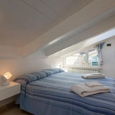 Nice In W/ 2 Bedrooms